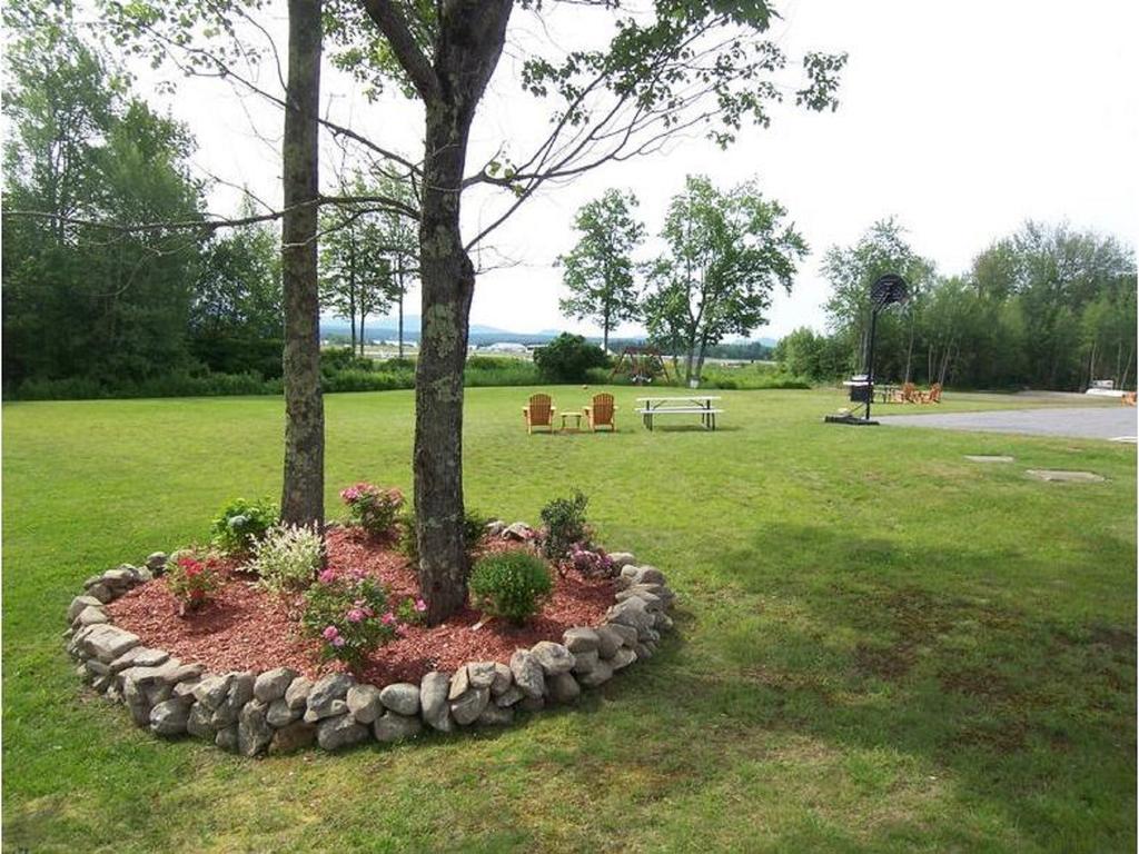 Acadia Sunrise Motel Trenton Bagian luar foto