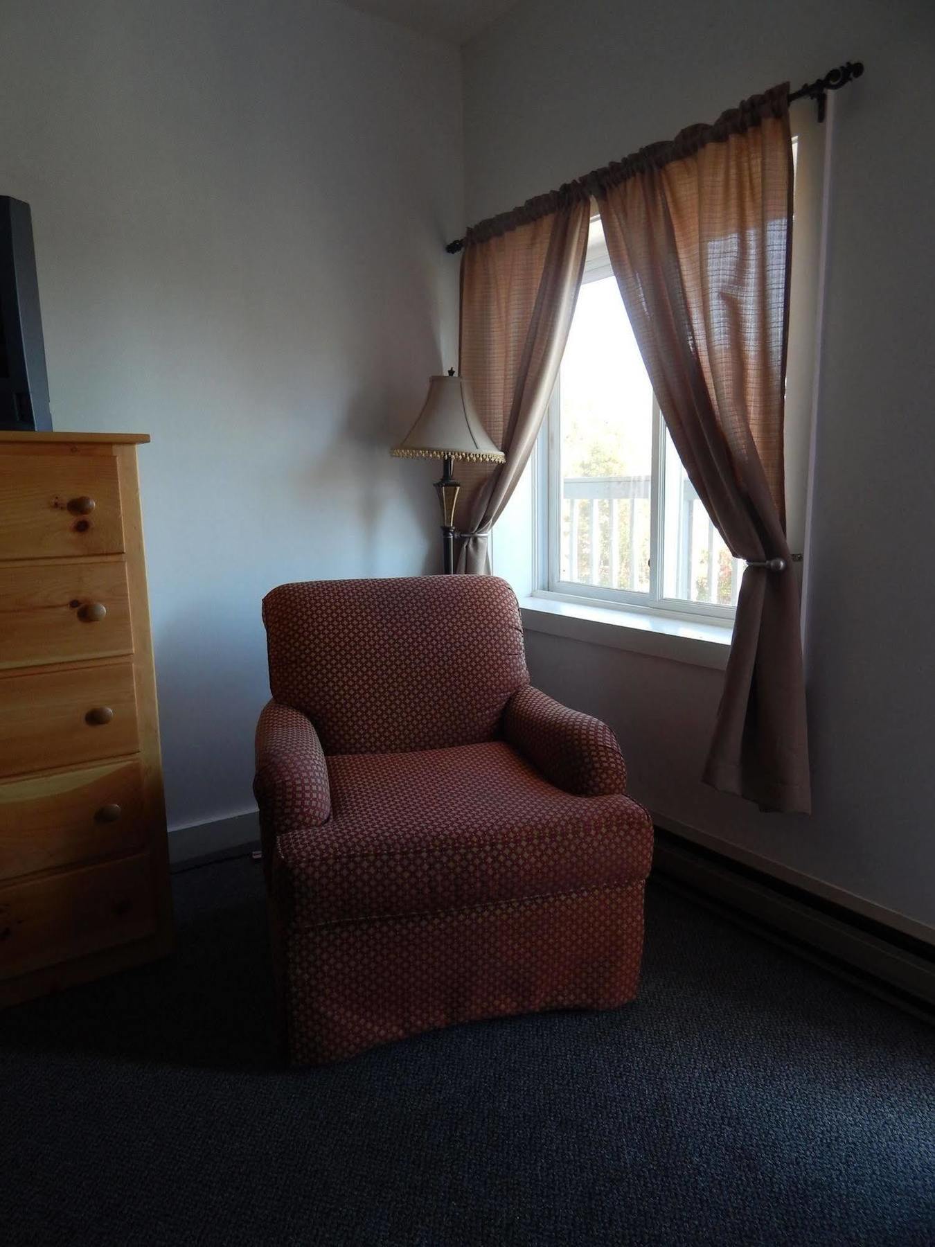 Acadia Sunrise Motel Trenton Bagian luar foto